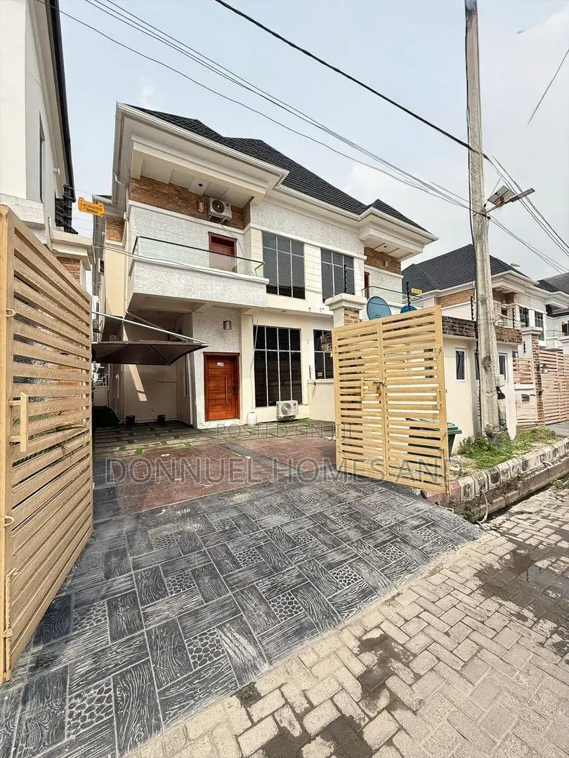 Furnished 4bdrm Duplex in Lekki Expressway for rent in Lekki Expressway