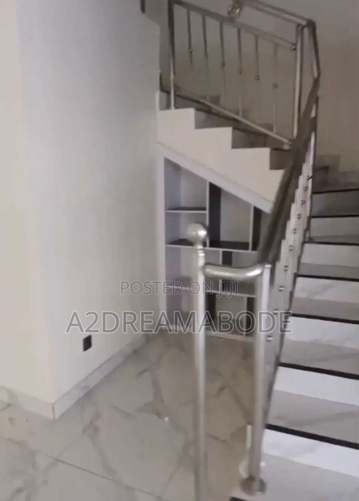 4bdrm Duplex in Ogudu Gra for rent in Ogudu GRA