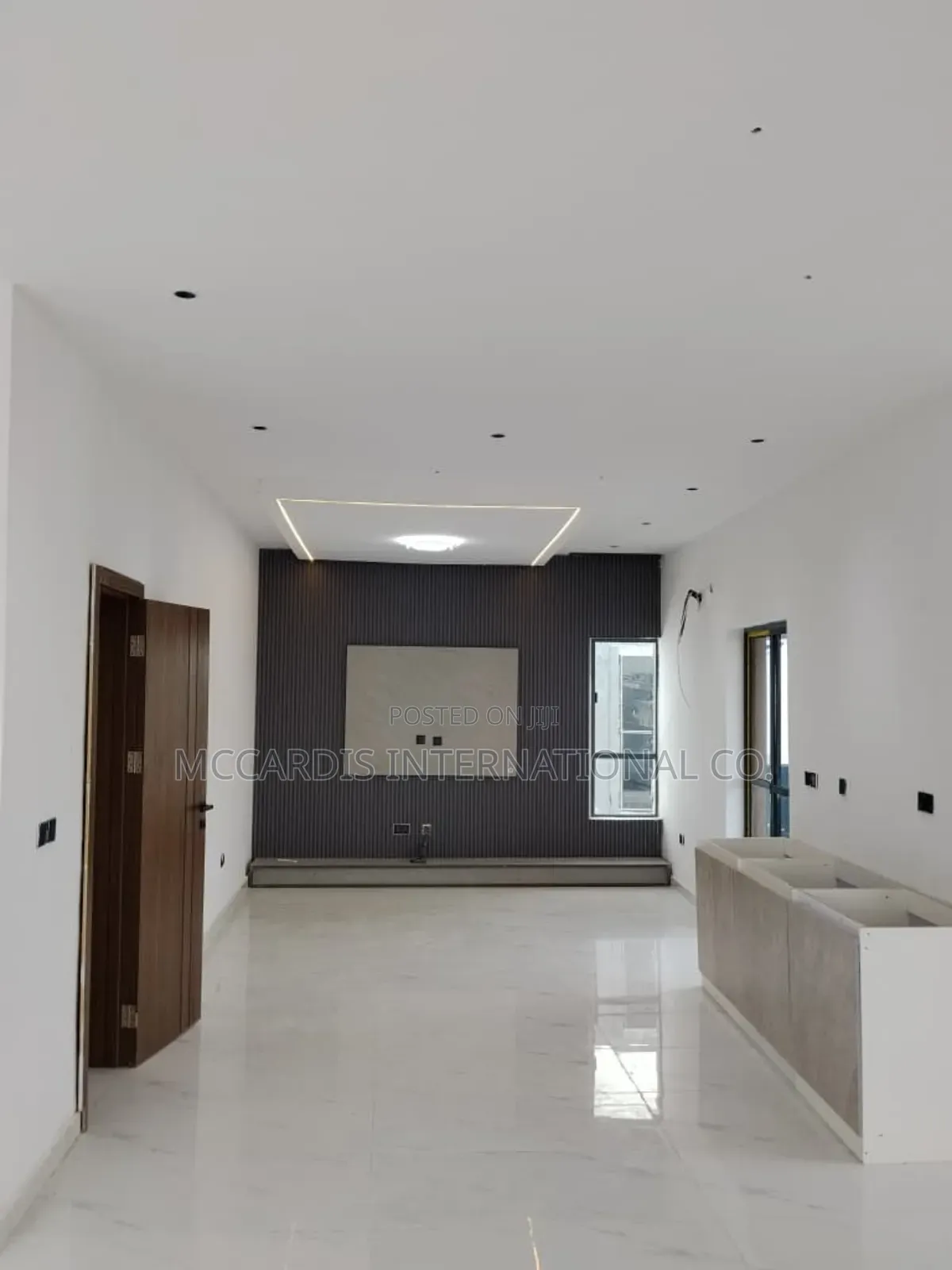 5bdrm Duplex in White Oak Estate, for rent in Ologolo