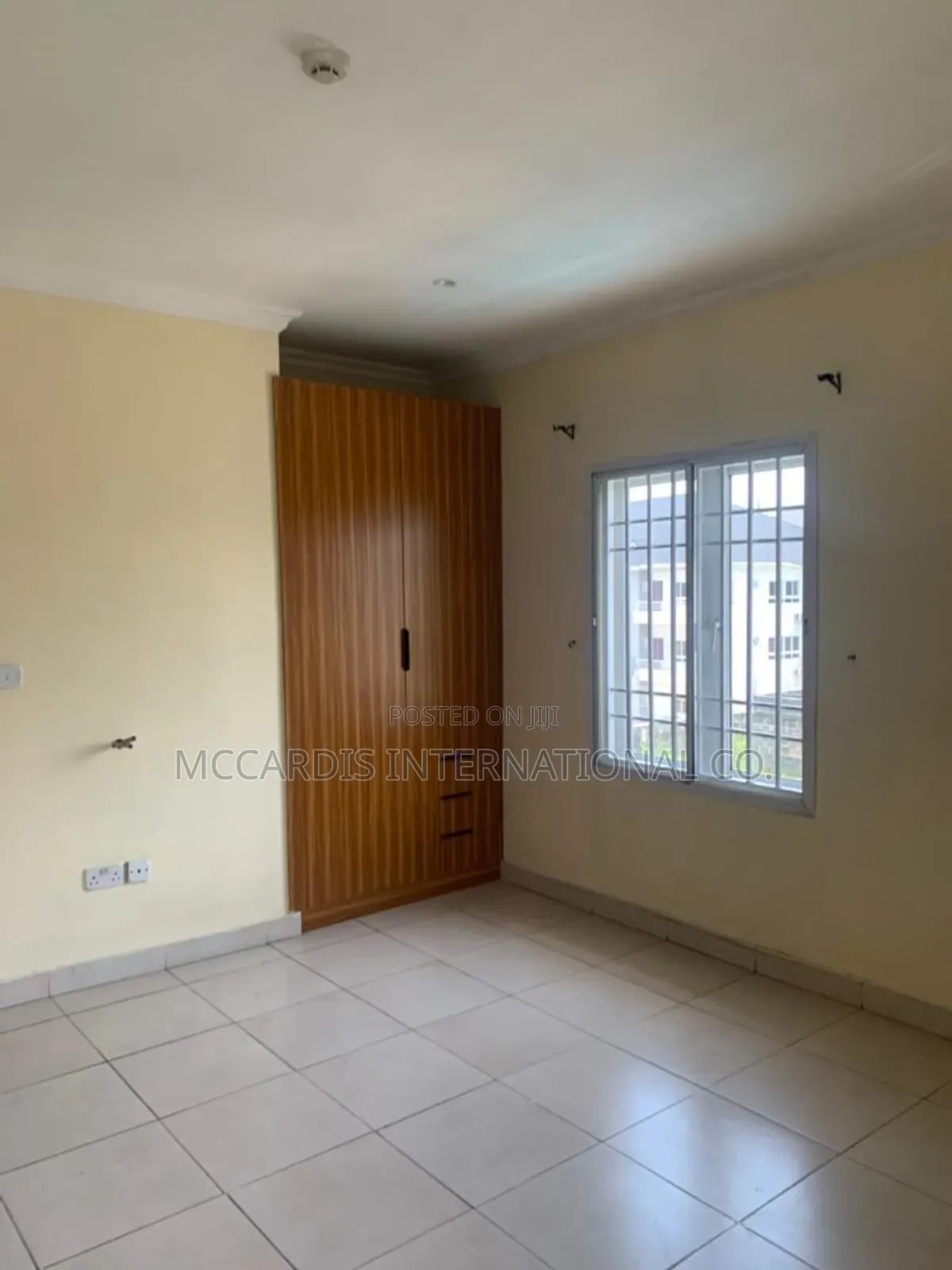 3bdrm Apartment in White Sand Street for rent in Lekki Phase 1