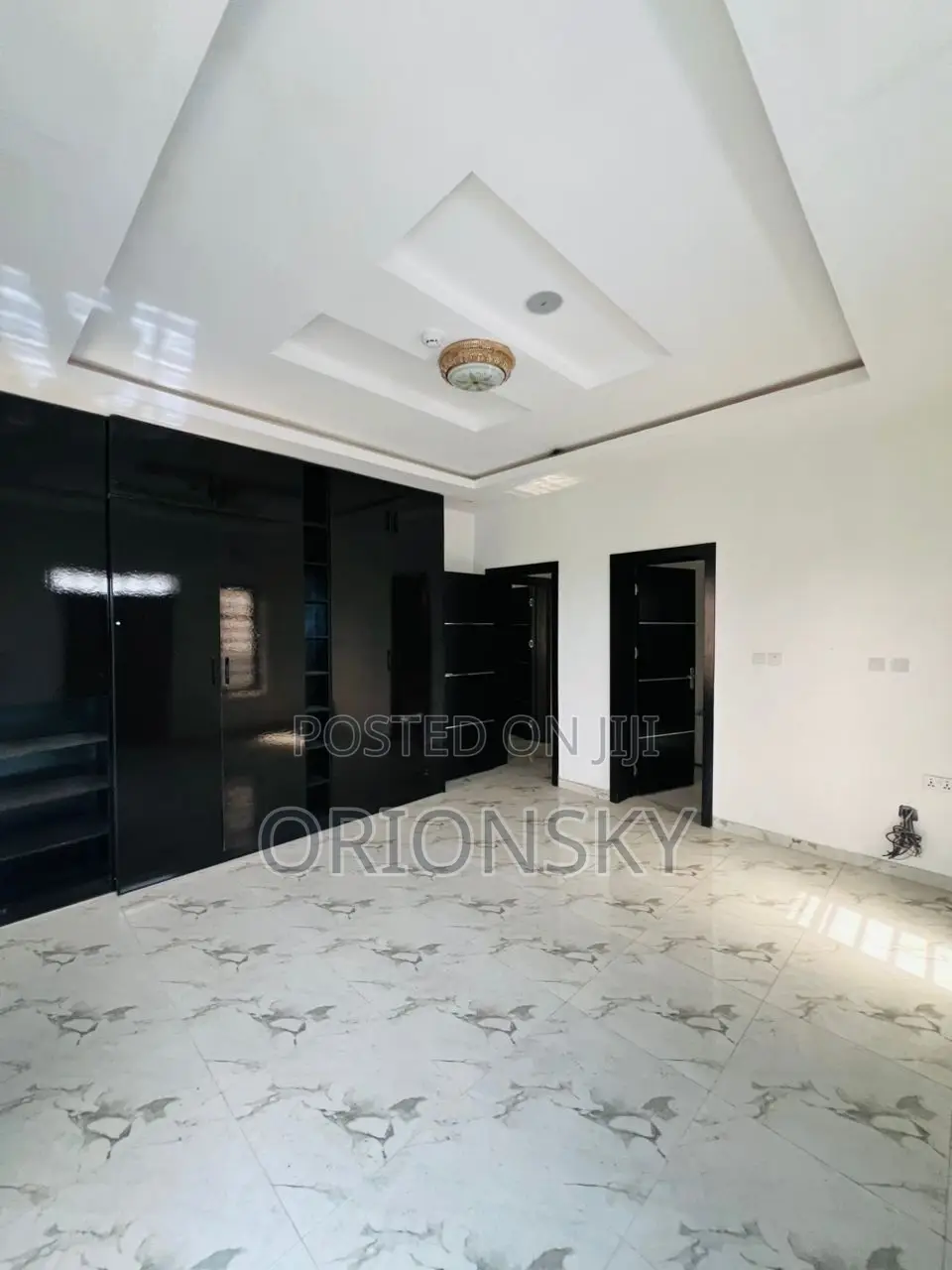 4bdrm Apartment in Ajah for sale in Ado / Ajah