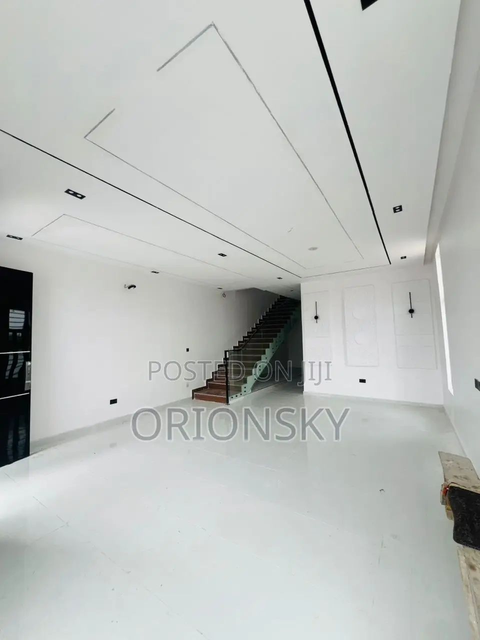 5bdrm Duplex in Ajah, Off Lekki-Epe Expressway for sale in Off Lekki-Epe Expressway