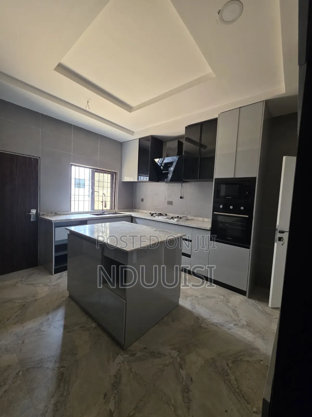 4bdrm Townhouse/Terrace in One Great, Guzape District for sale in Guzape District
