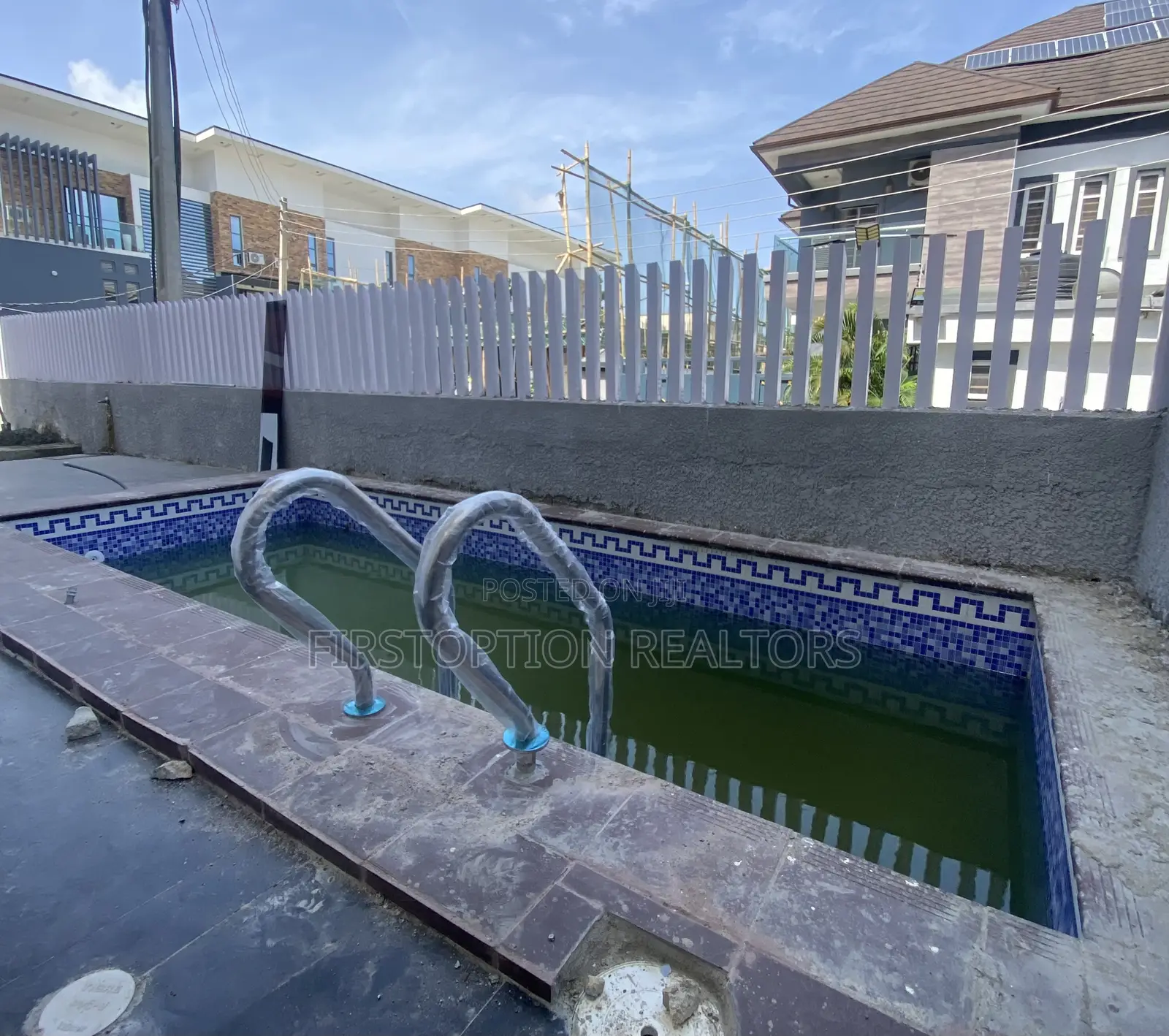 5bdrm Duplex in White Oak Estate, Ologolo for rent in Ologolo