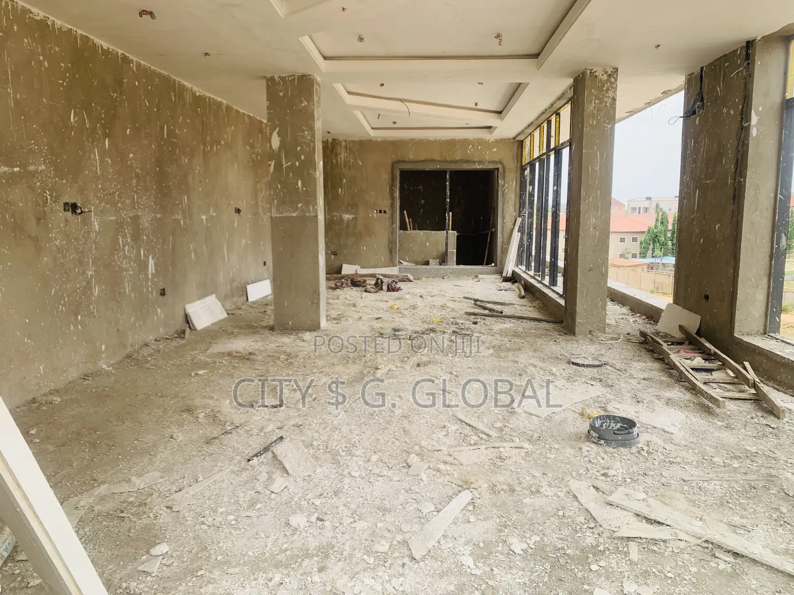A Lunch and Restaurant Bar for Sale in Gaduwa