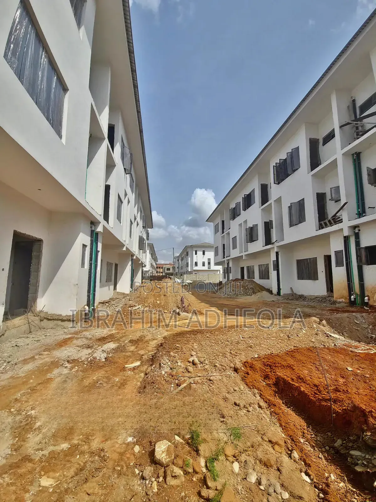 4bdrm Townhouse/Terrace in Opebi for sale in Opebi