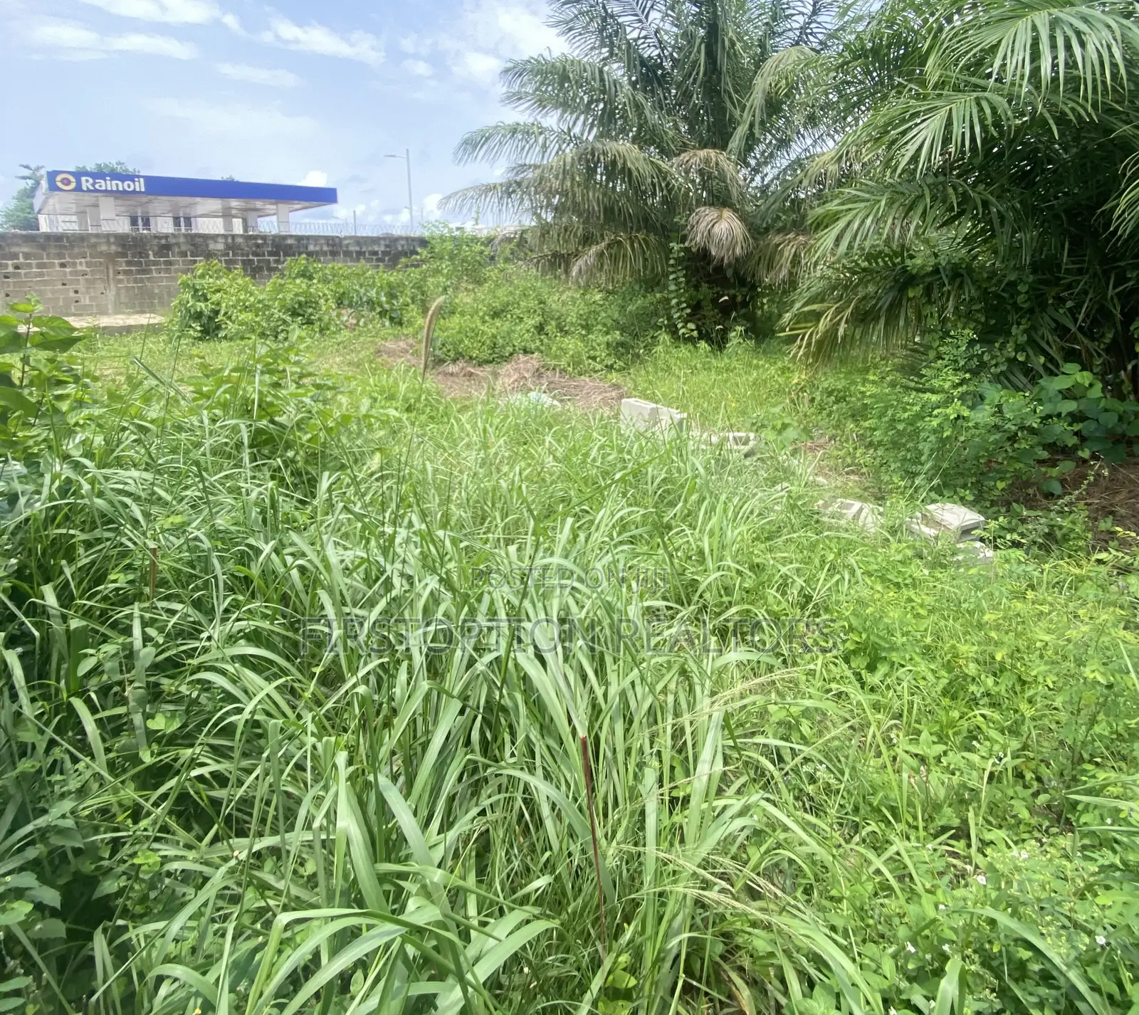 700sqm Land for Lease at Lekki Scheme2 Ajah Lagos in Off Lekki-Epe Expressway