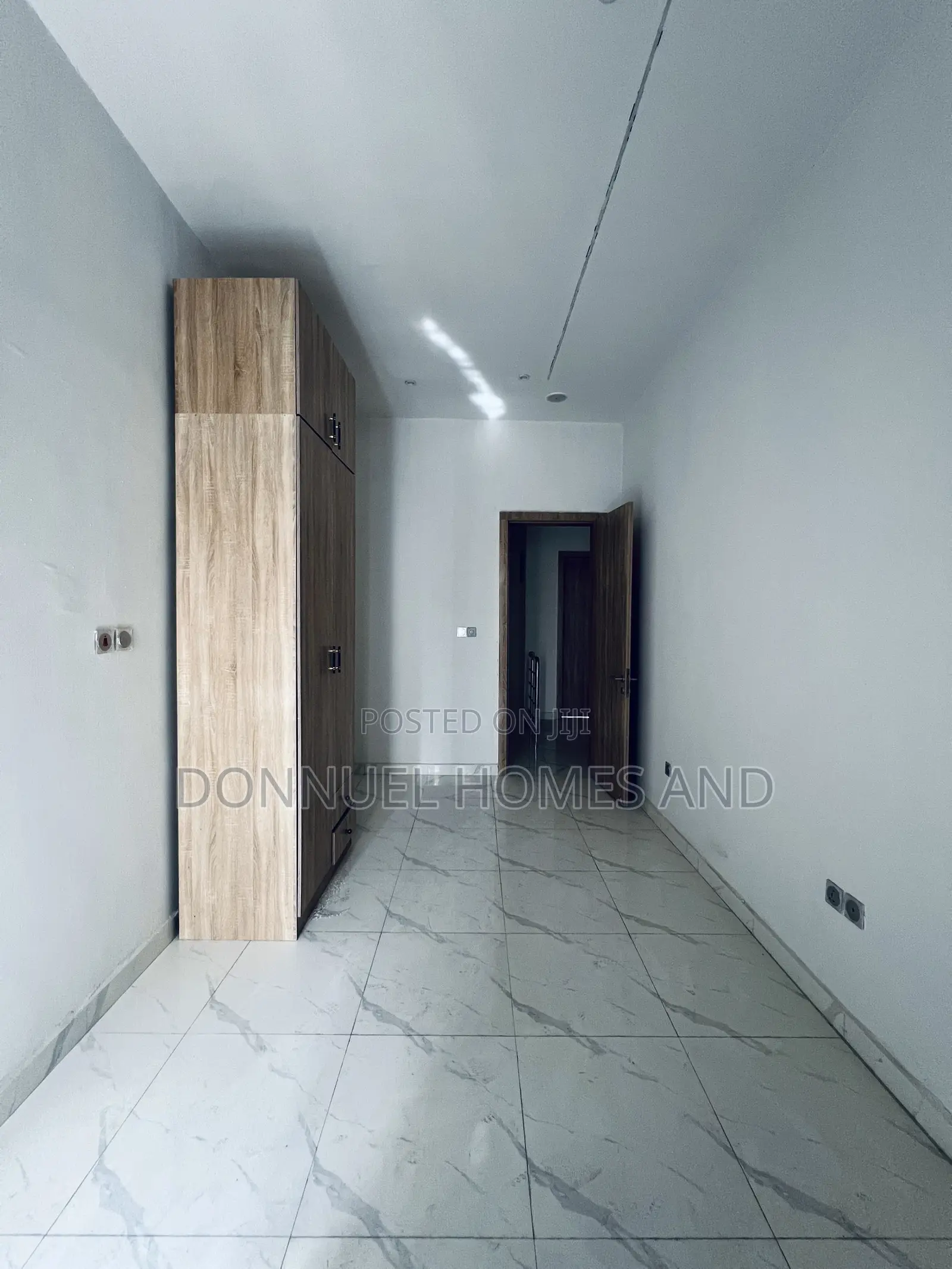 4bdrm Townhouse / Terrace in Ikota for rent in Ikota