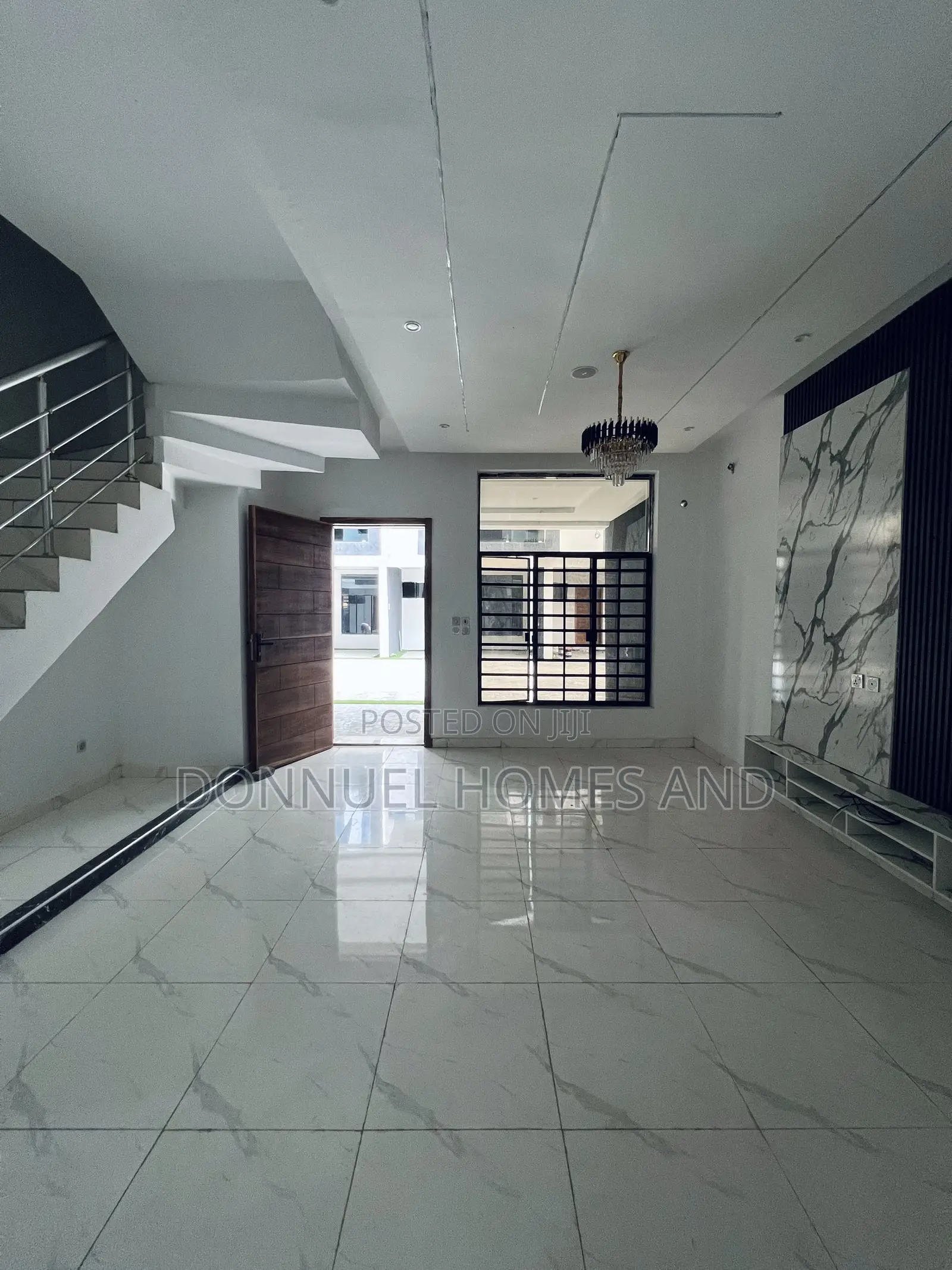 4bdrm Townhouse / Terrace in Ikota for rent in Ikota