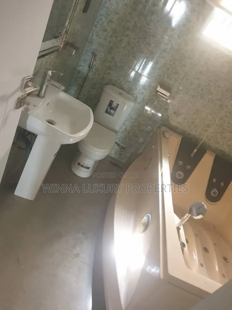 6bdrm Duplex in Asokoro Main for sale in Asokoro