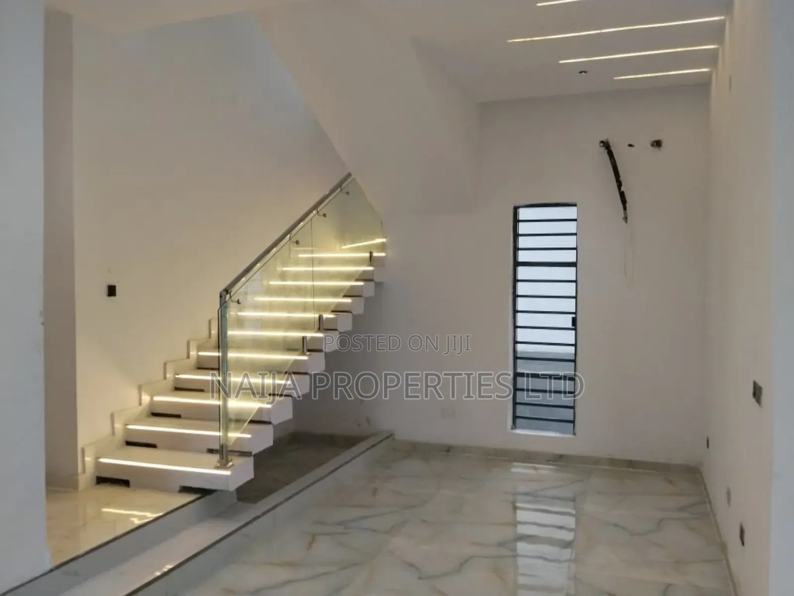 5bdrm Duplex in Ologolo for rent in Ologolo