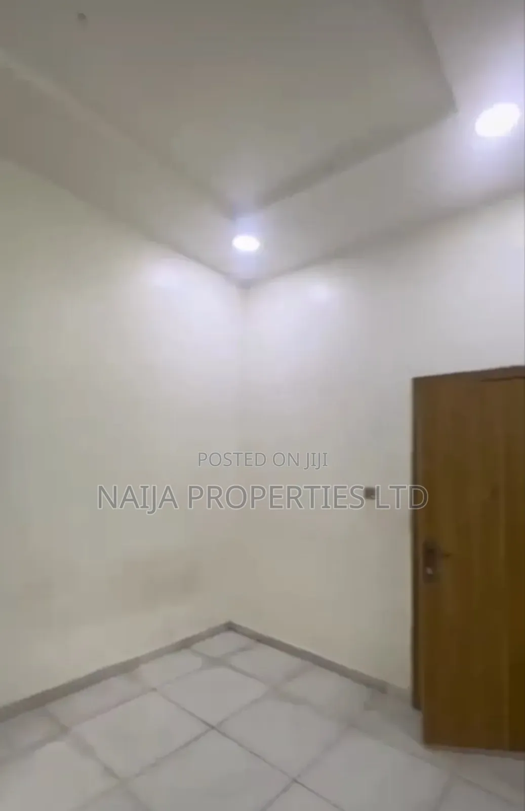 1bdrm Shared Apartment in Orchid, Ikota for rent in Ikota
