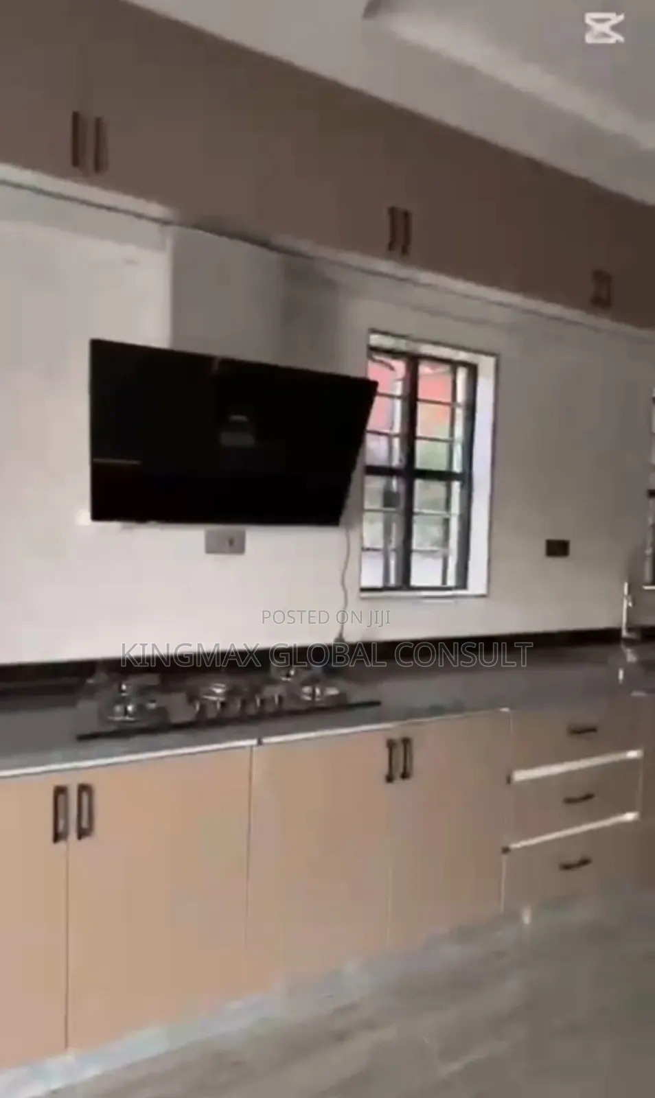 5bdrm Duplex in Prince And Princess for sale in Kaura