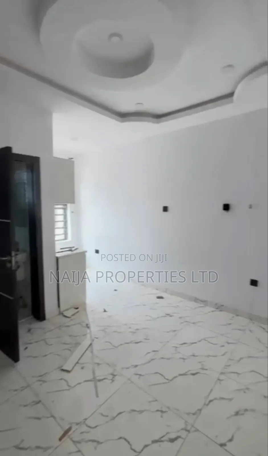 Studio Apartment in Bera Estate, Chevron for rent in Chevron