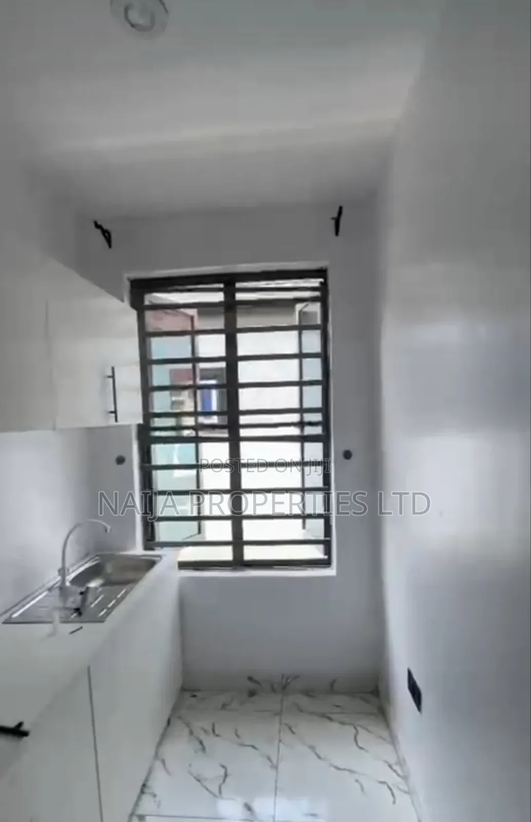 Studio Apartment in Bera Estate, Chevron for rent in Chevron