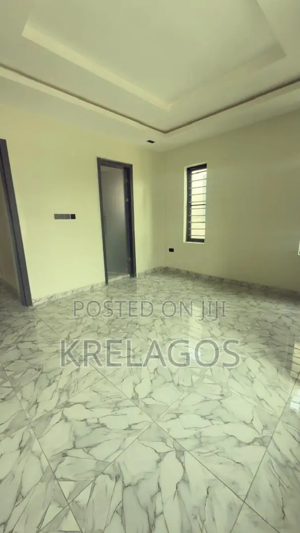3bdrm Apartment in Orchid, Chevron for rent in Chevron