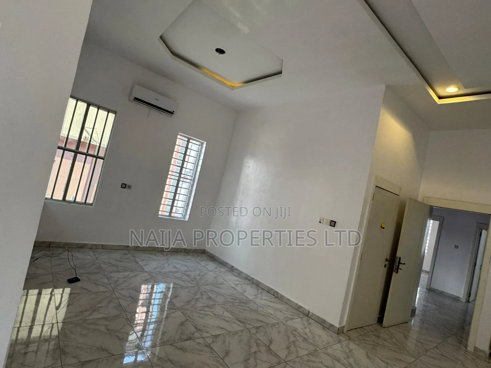 4bdrm Duplex in Chevron Alternative for sale in Chevron