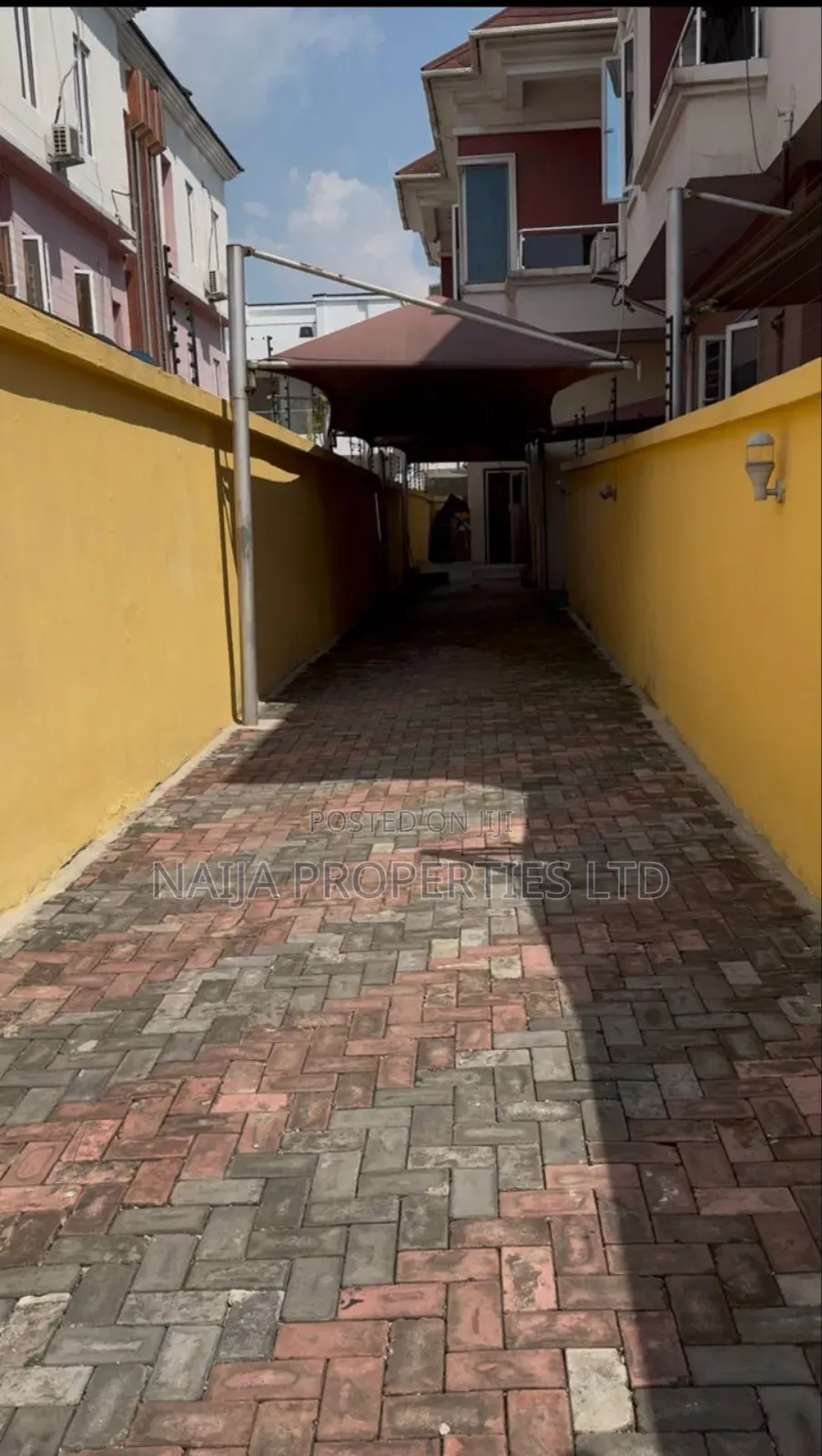 4bdrm Duplex in Chevron Alternative for sale in Chevron