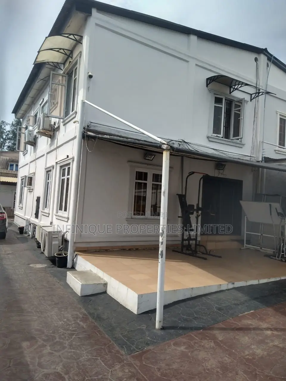 4bdrm House in Dolphin Estate for sale in Dolphin Estate