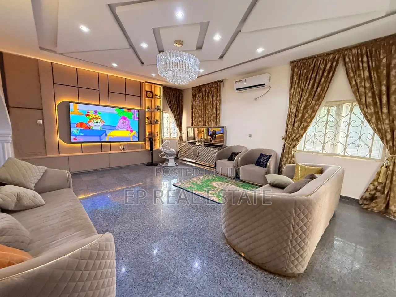 5bdrm Bungalow in Life Camp for sale in Life Camp