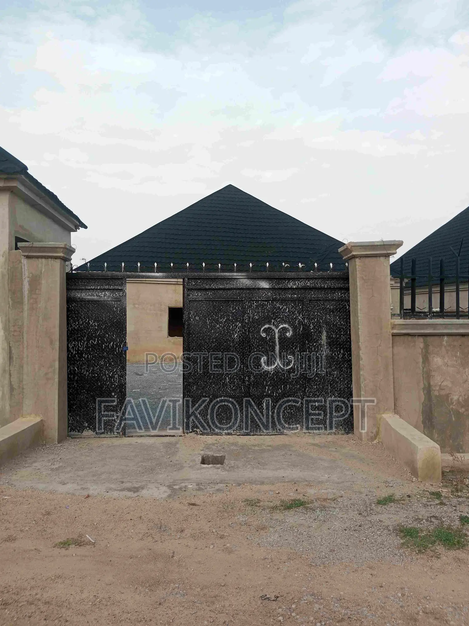 4bdrm Bungalow in Legend Estate, Giri for sale in Giri
