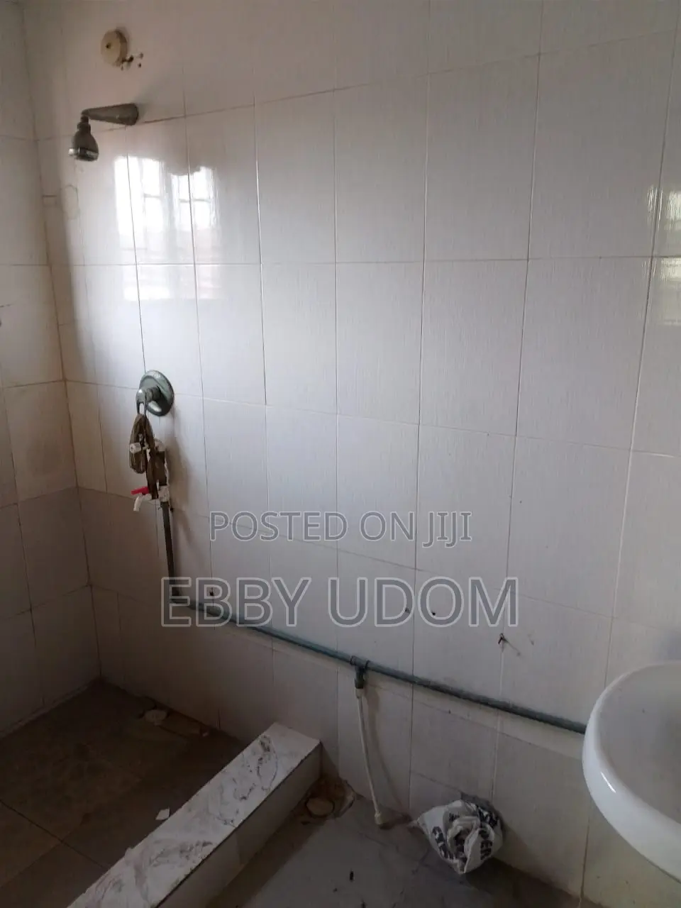 Furnished 2bdrm Duplex in Oba Akran for rent in Oba Akran