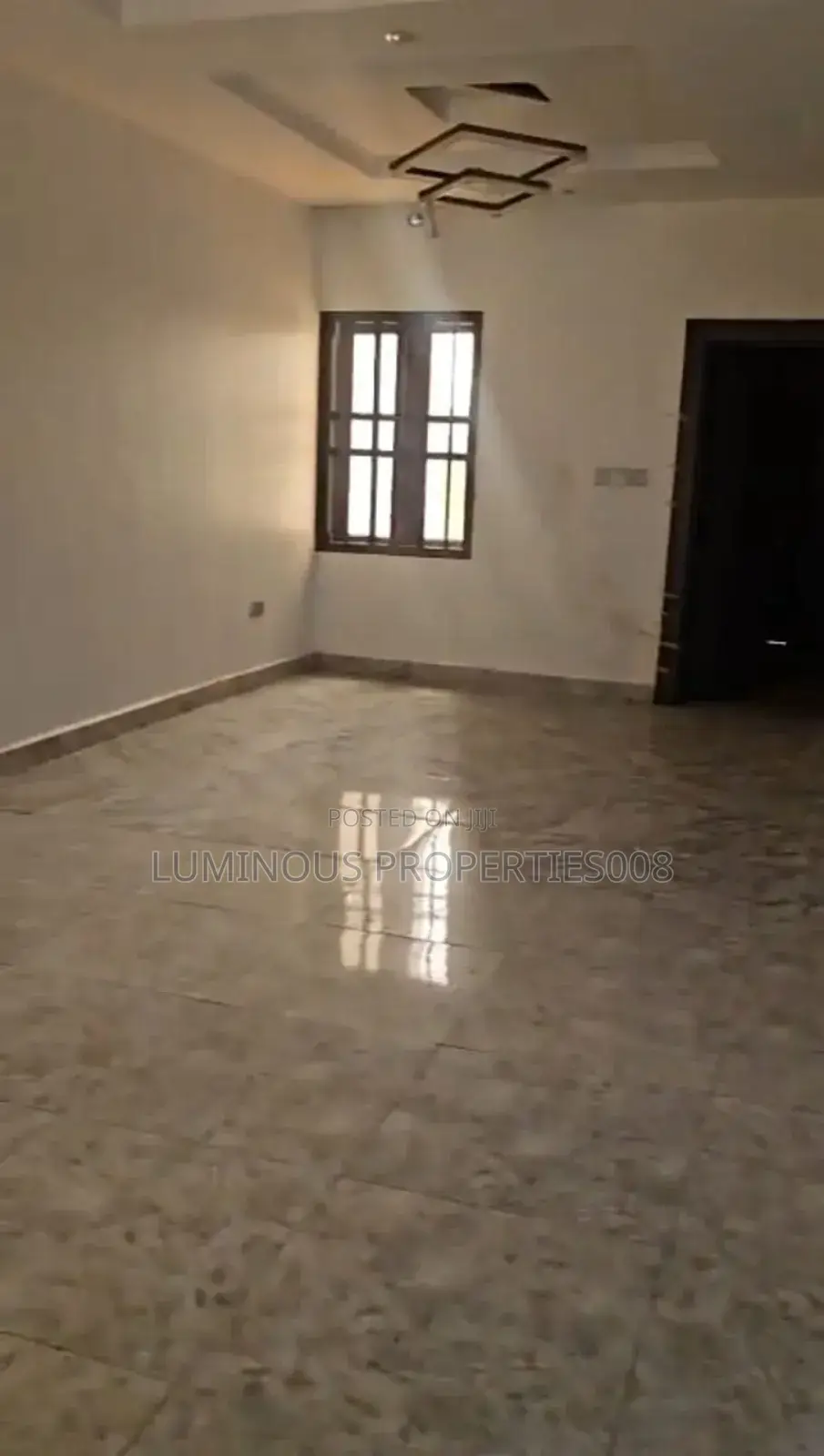 4bdrm Duplex in Tangerine Exquisite, Life Camp for sale in Life Camp