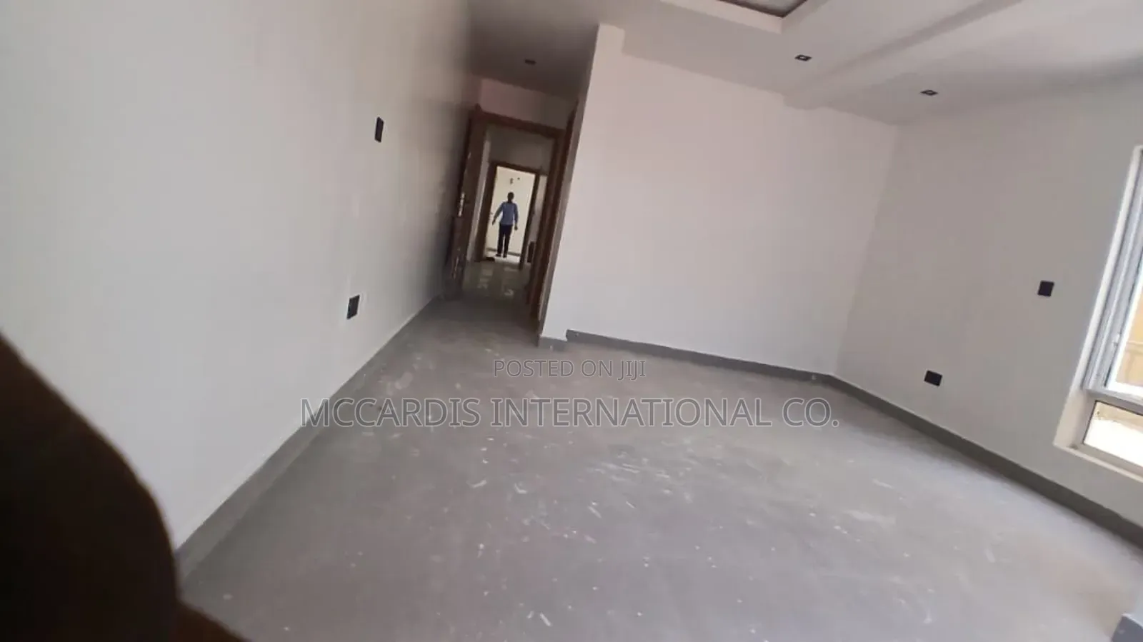 3bdrm Apartment in Off Freedom Way for sale in Lekki Phase 1