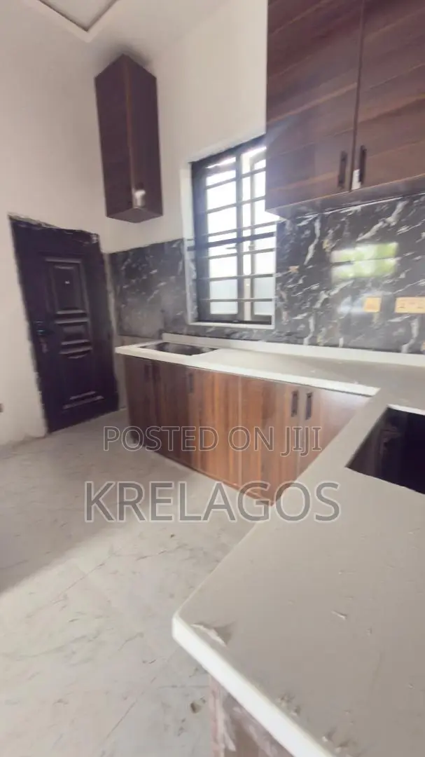 1bdrm Apartment in Orchid, Chevron for sale in Chevron