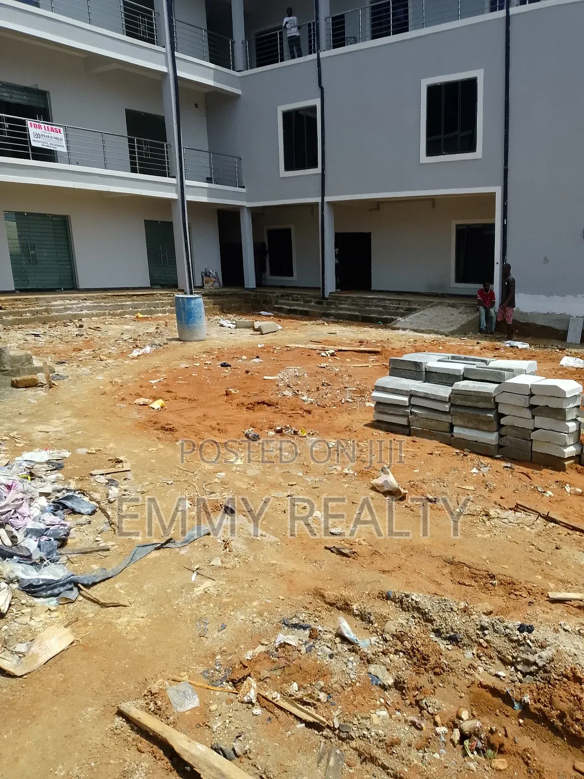 Shop Complex/Hall /Office Space in Port-Harcourt