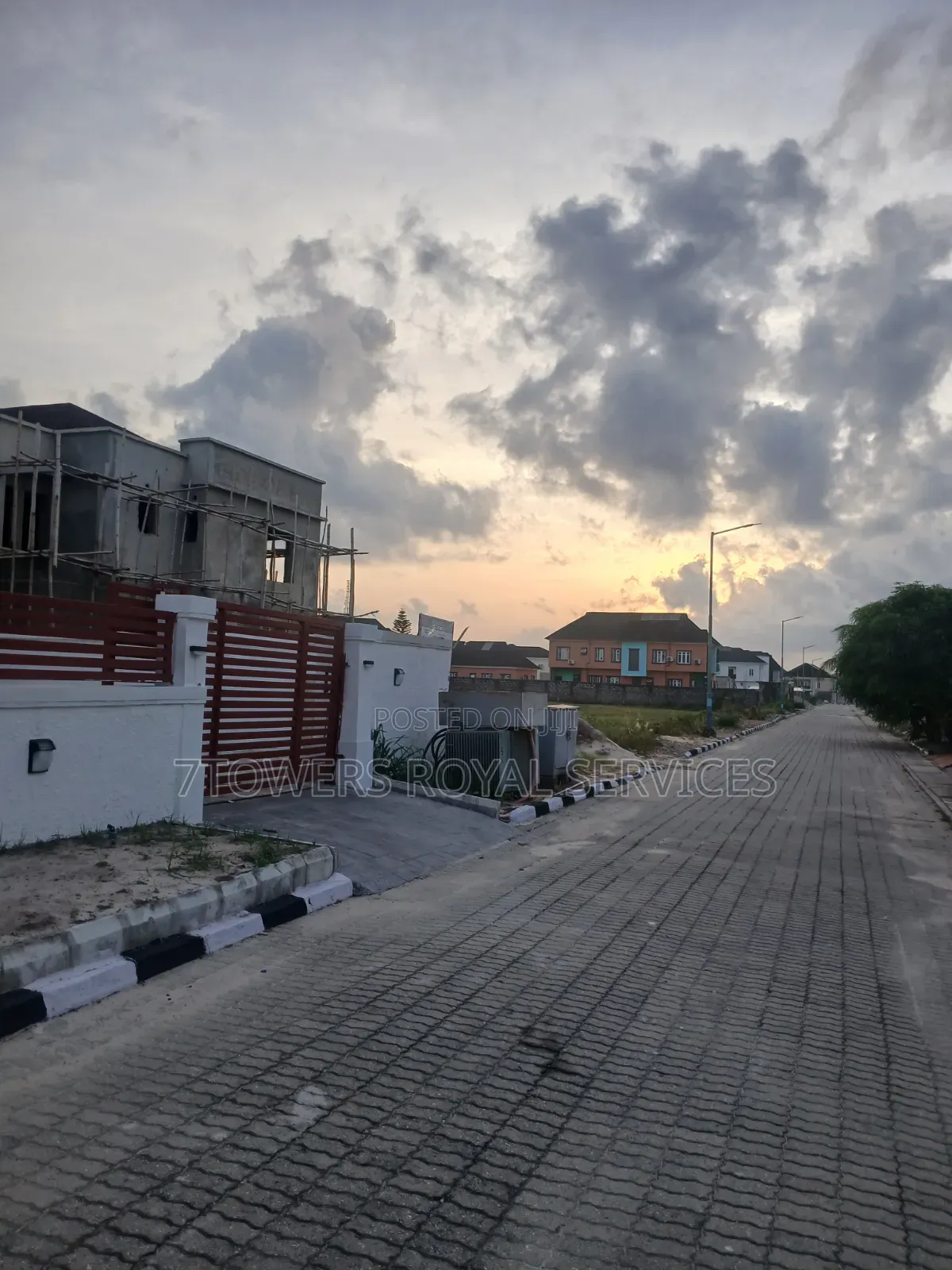 5bdrm Duplex in Mayfair Garden, Awoyaya for sale in Awoyaya