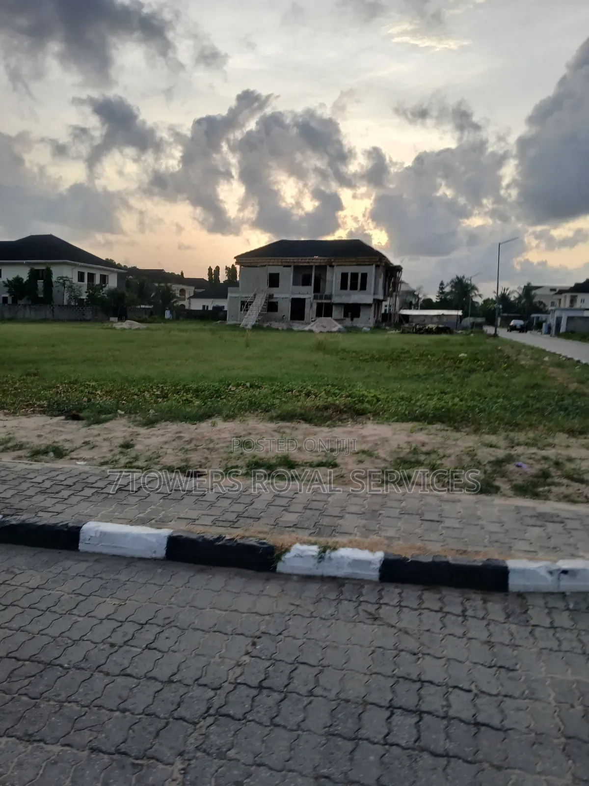 450 Square Meters in Awoyaya