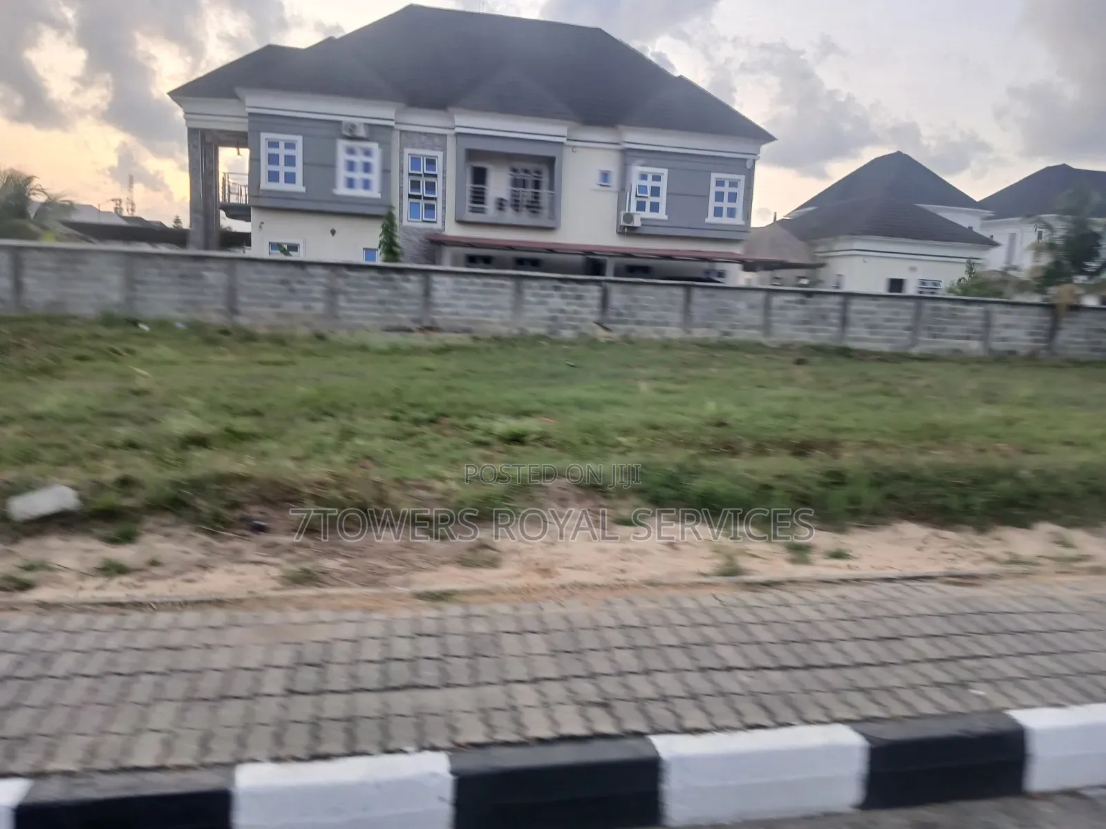 450 Square Meters in Awoyaya