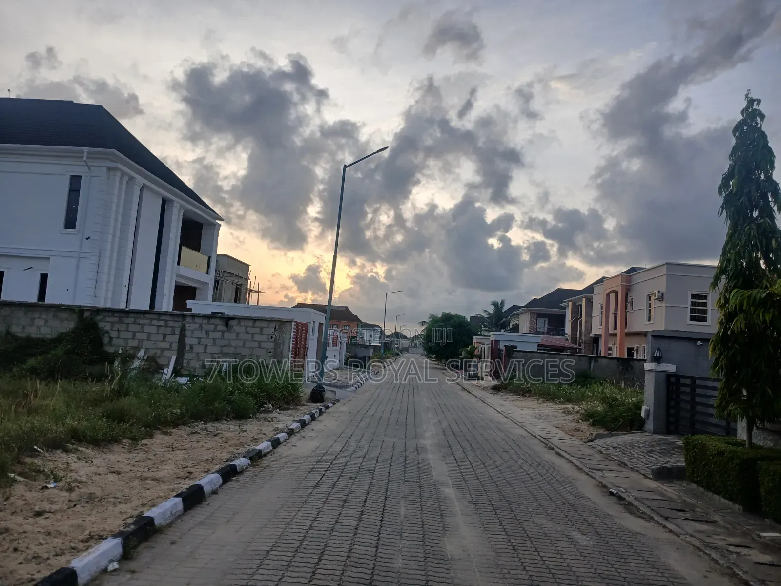 450 Square Meters in Awoyaya