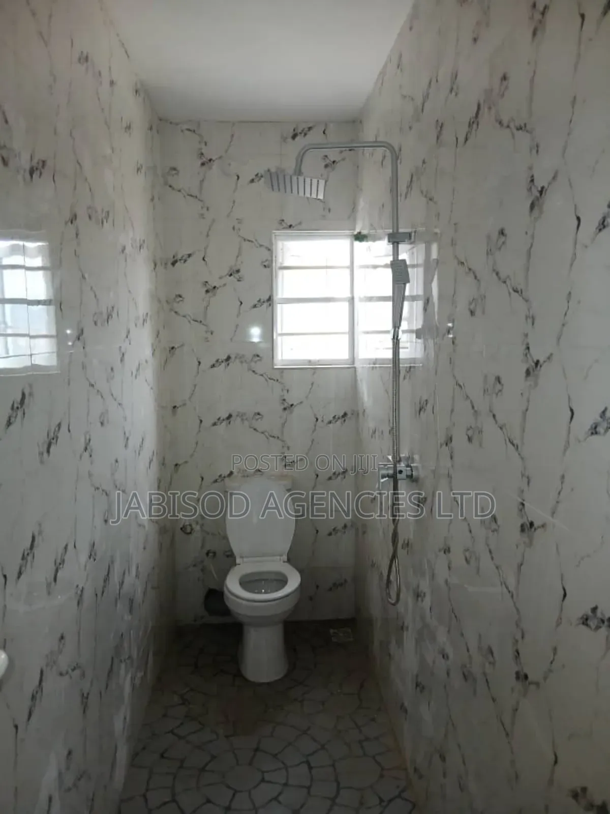 3bdrm Block of Flats in Moleye, Alagomeji for sale in Alagomeji
