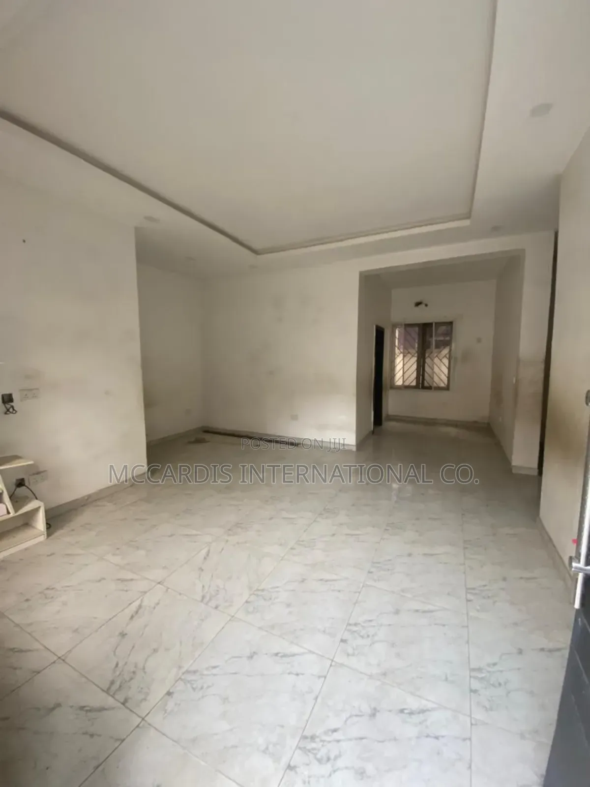 3bdrm Apartment in T.F Kuboye Road for rent in Lekki Phase 1