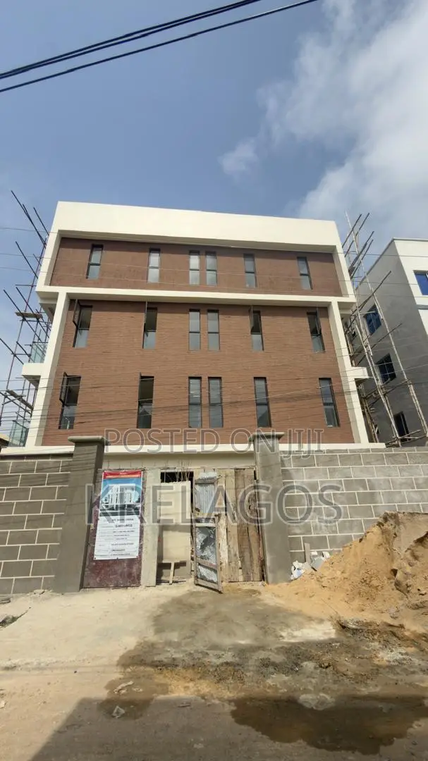 1bdrm Apartment in Ikate for sale in Ikate