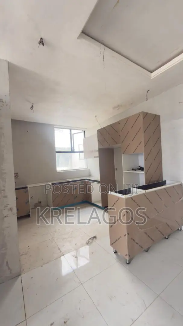 1bdrm Apartment in Ikate for sale in Ikate