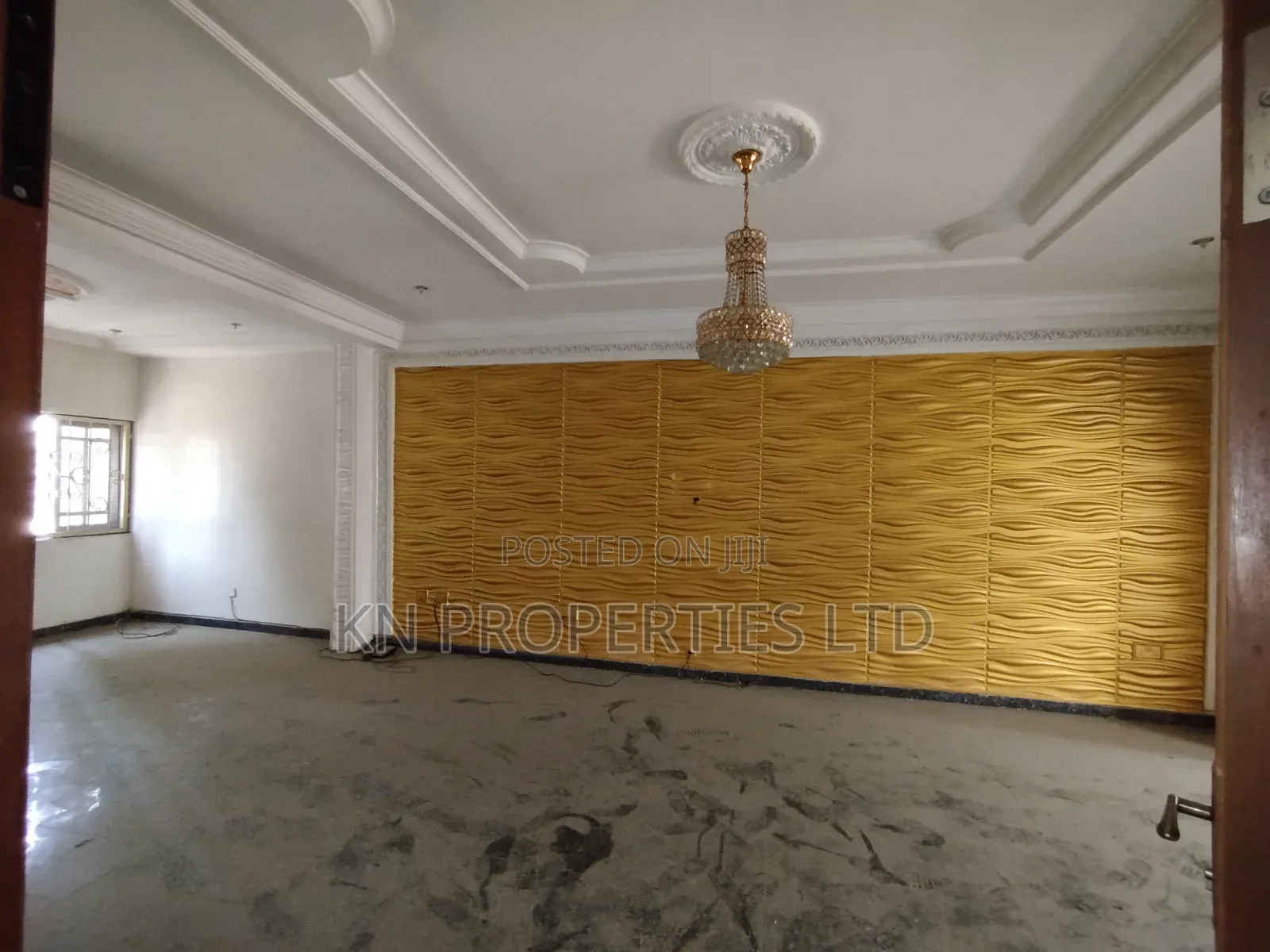 4bdrm Duplex in Apo District for sale in Apo District