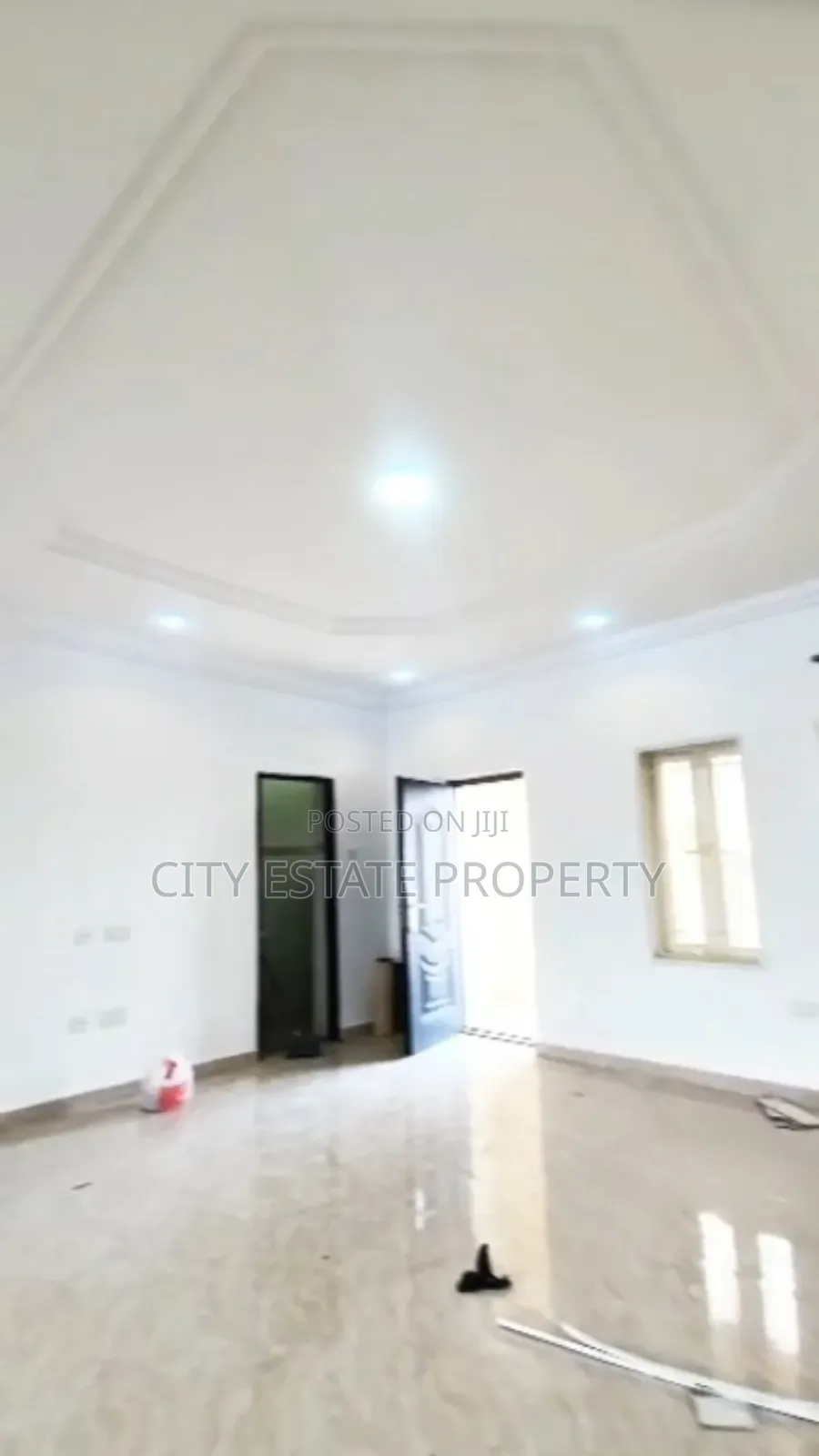 3bdrm Block of Flats in Stadium Road, Elekahia for rent in Elekahia