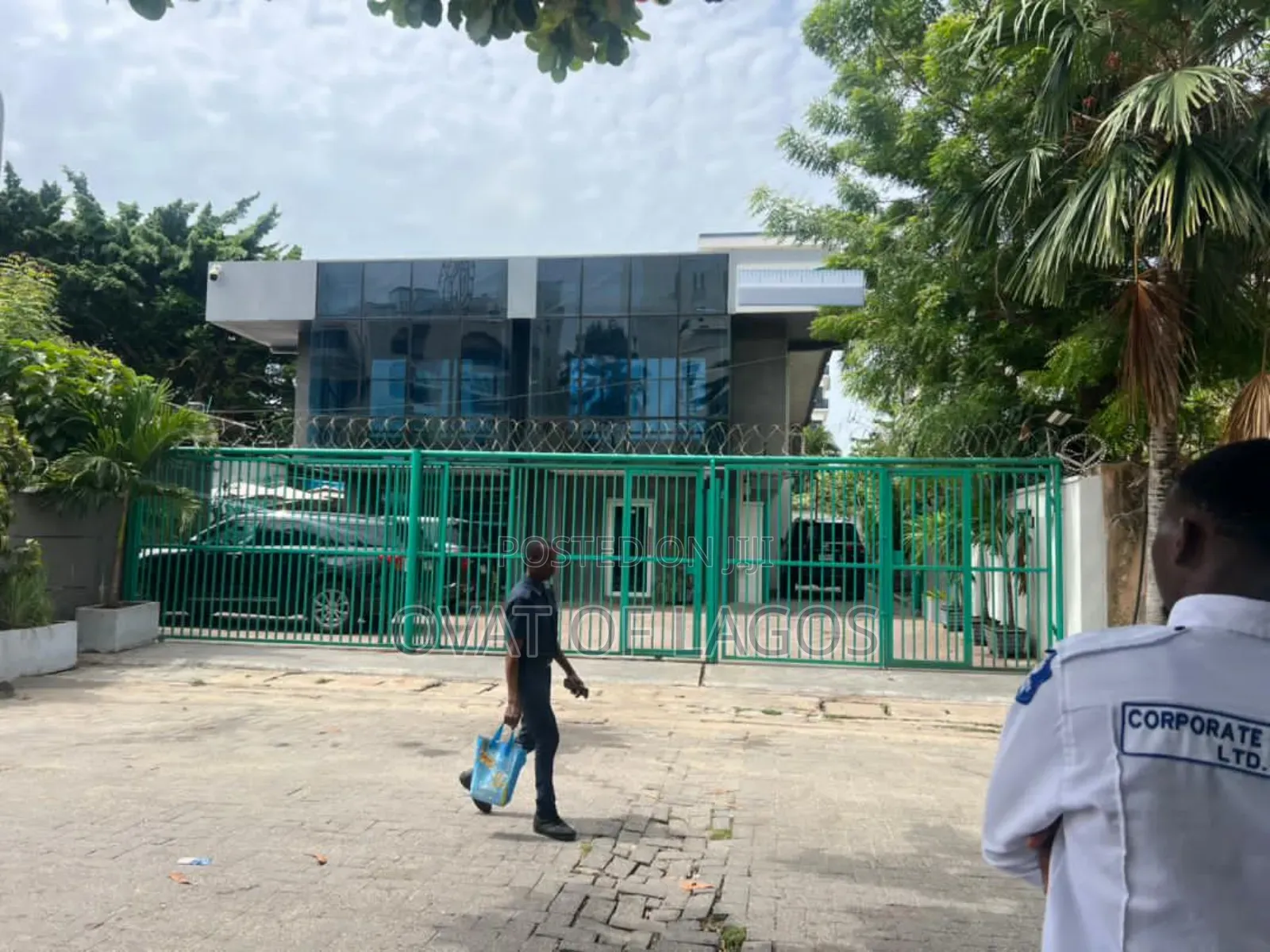 5bdrm Duplex in Victoria Island for sale in Victoria Island