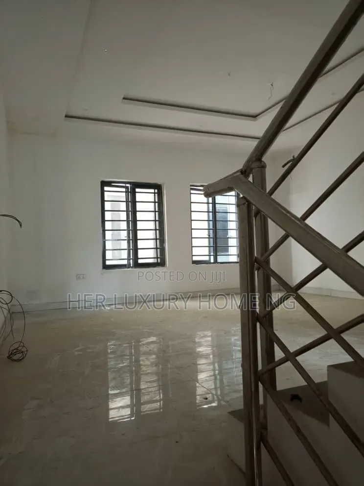 3bdrm Duplex in Ologolo for rent in Ologolo