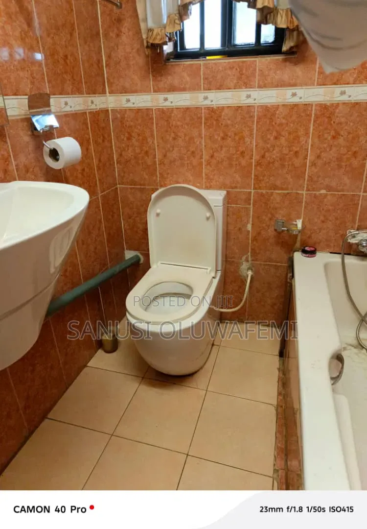 4bdrm Duplex in Alausa for sale in Alausa