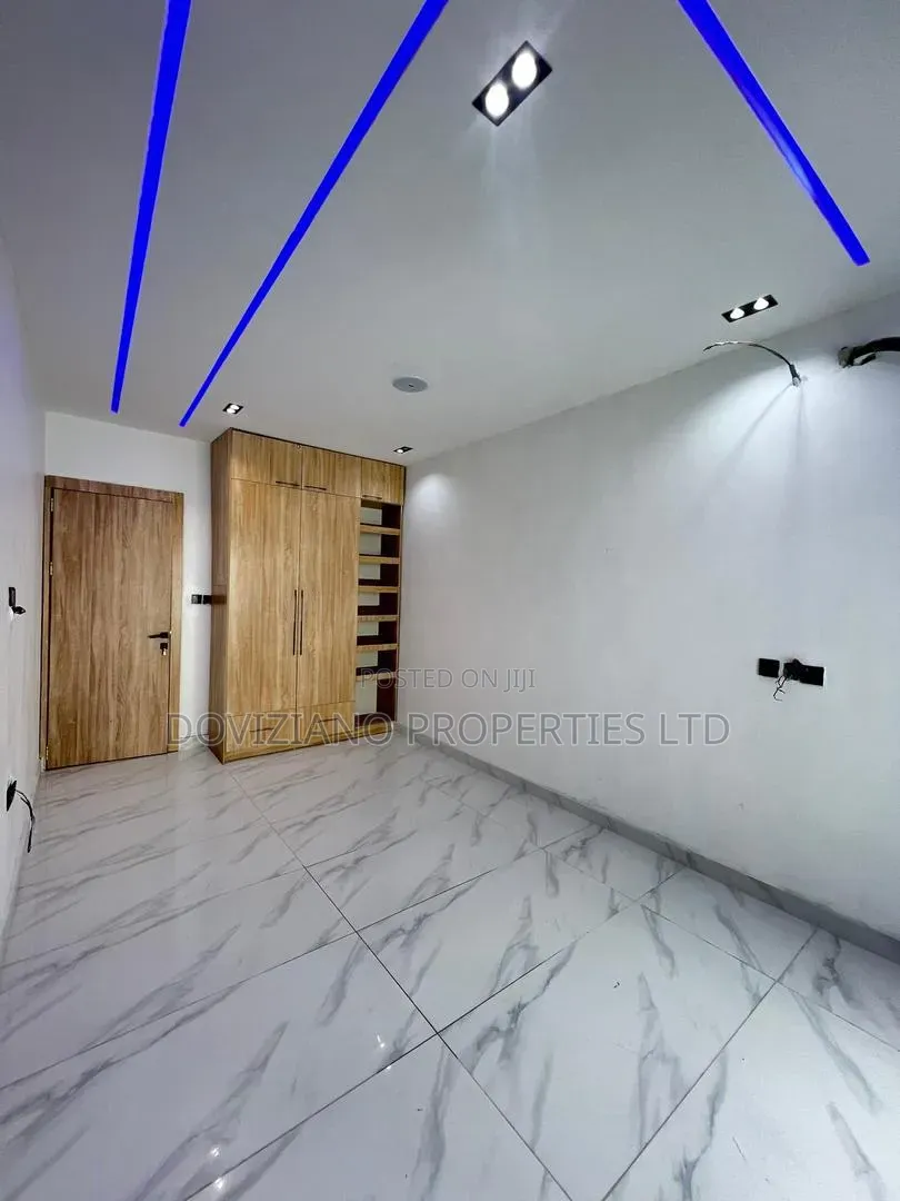 2bdrm Apartment in Lekki Phase 1 for sale in Lekki Phase 1