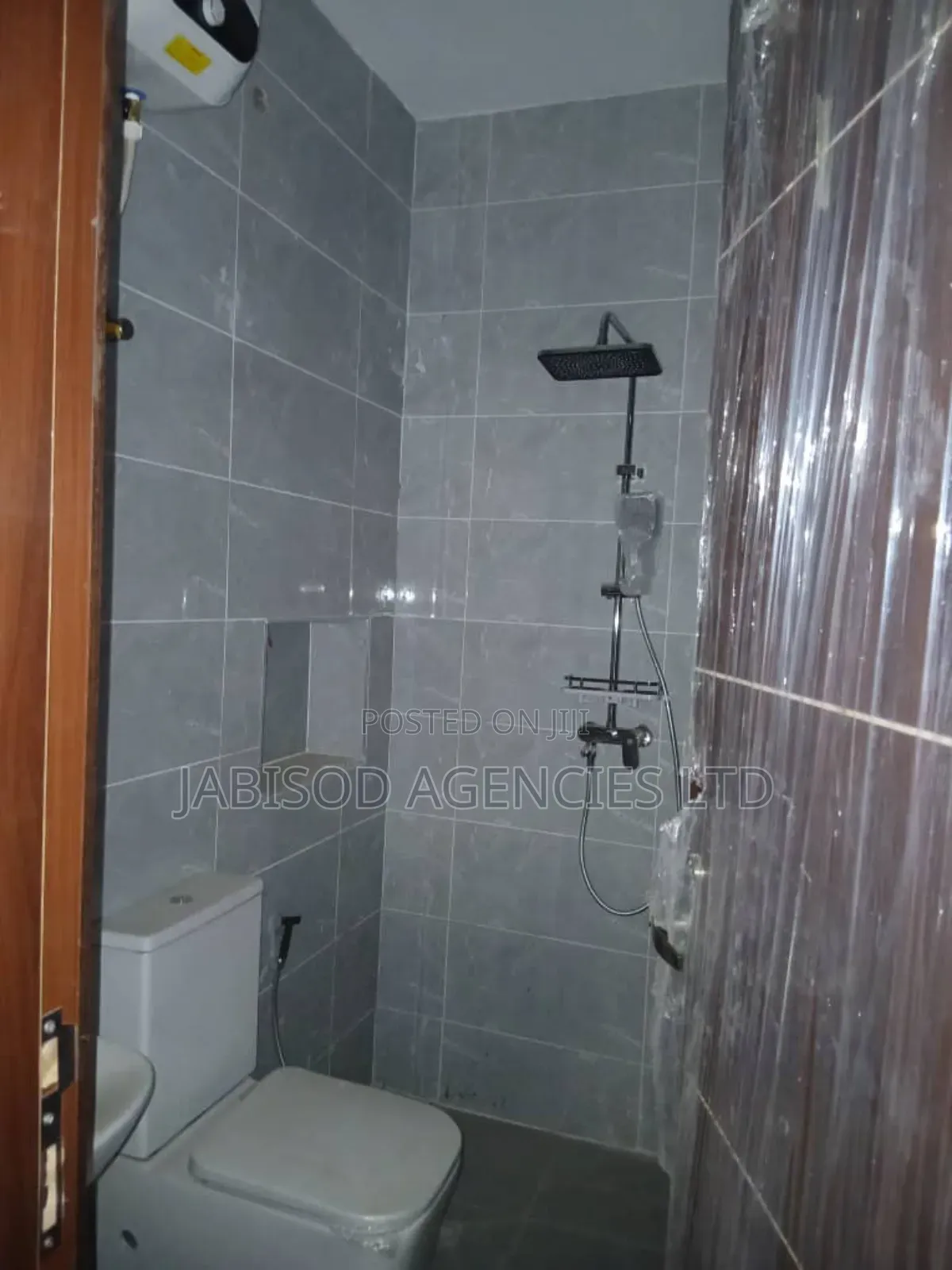3bdrm Block of Flats in Megamound Estate, Ogunlana for rent in Ogunlana