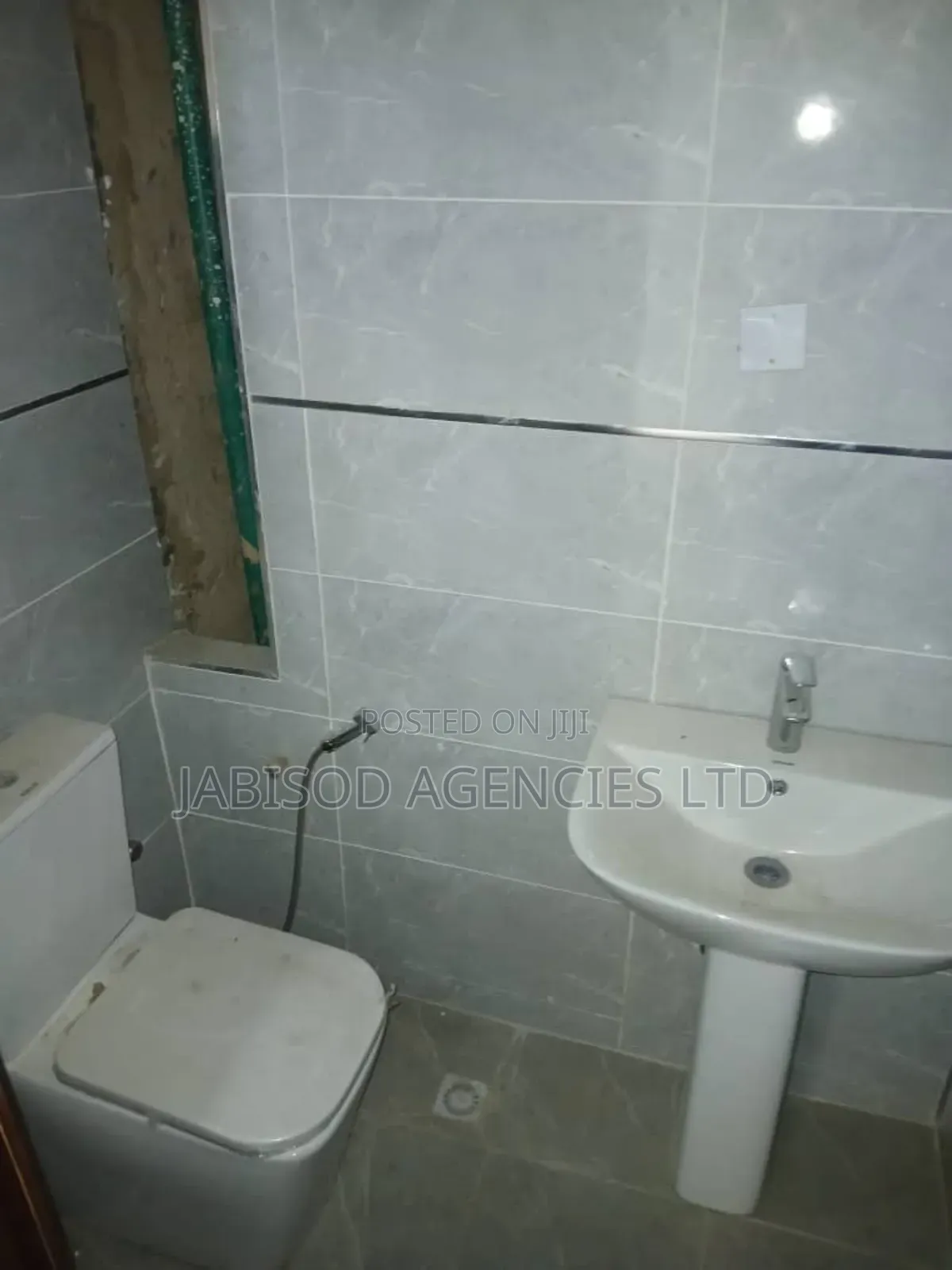 3bdrm Block of Flats in Megamound Estate, Ogunlana for rent in Ogunlana
