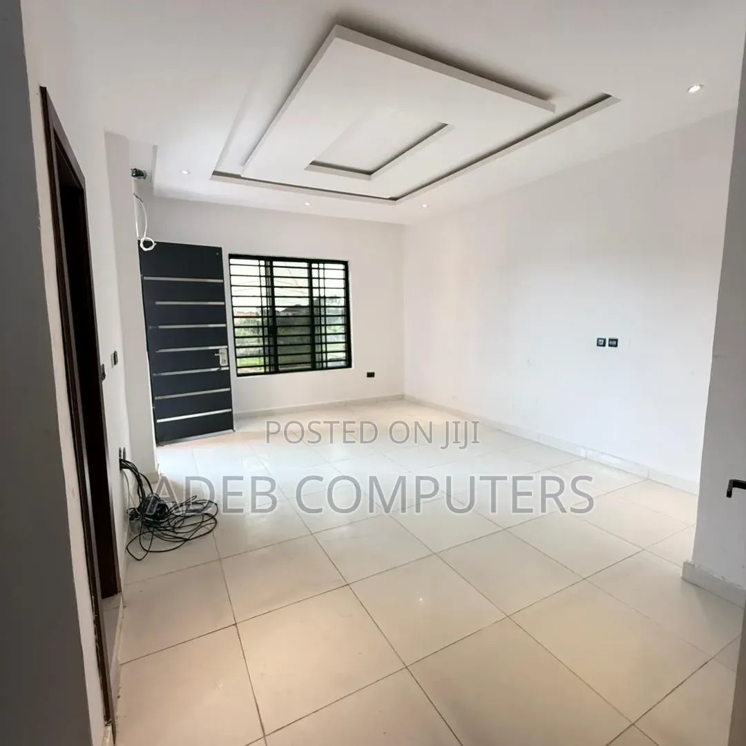 4bdrm Duplex in Ajah for sale in Ajah