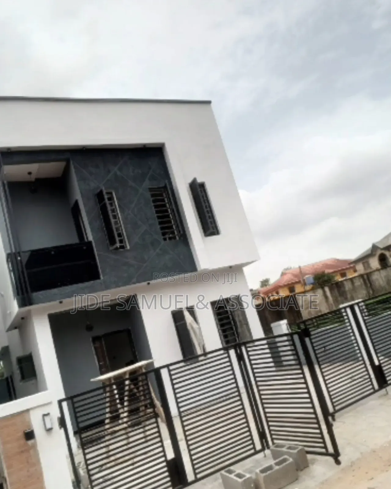 Furnished 3bdrm Duplex in Ipaja / Ipaja for sale in Ipaja / Ipaja
