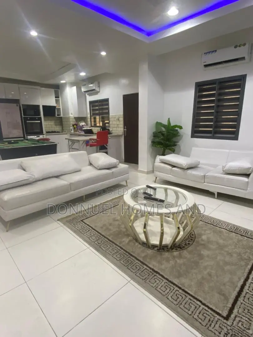 Furnished 3bdrm Apartment in Lekki Phase 1 for rent in Lekki Phase 1