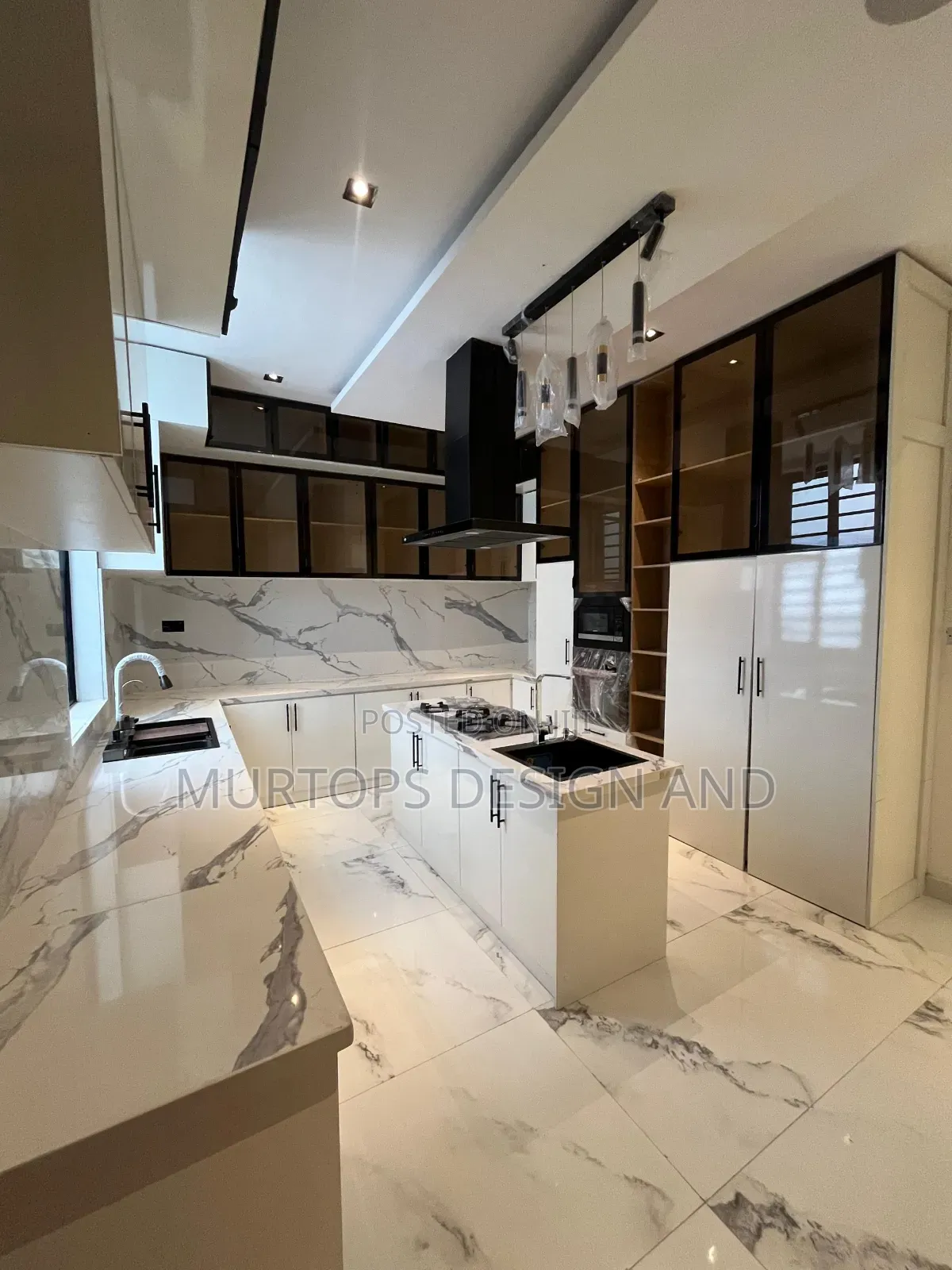 5bdrm Duplex in Lekki Phase 1 for sale in Lekki Phase 1